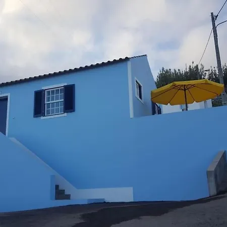 Sunrise House Hébergement de vacances Lajes do Pico